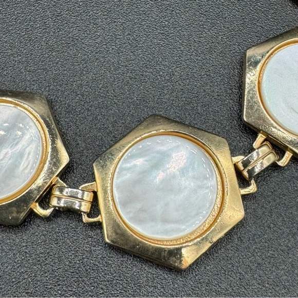 Mother of Pearl Gold Tone Hexagonal Art Deco Bracelet with Safety - Picture 8 of 14